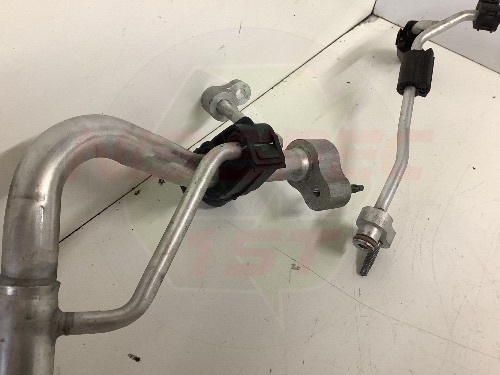 Infiniti Q30 Premium 2.2l Auto Air-Con Pipes 2015-2019