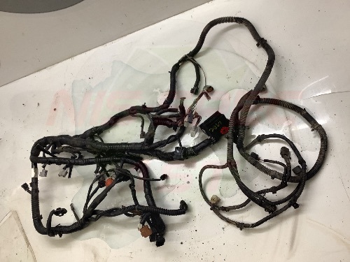 Nissan Navara D40 2.5L Automatic Engine Wring Loom 2010-2015