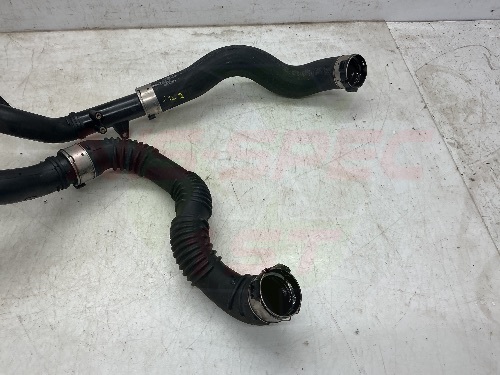 Infiniti  Q30 1.5D Intercooler Pipes 2016-2020