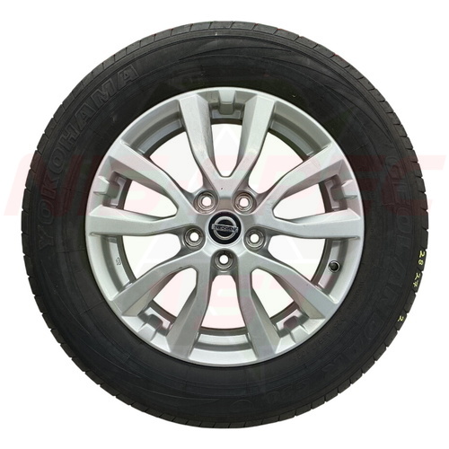 Nissan X-trail t32 17 inch Alloy wheel Yokohama 225/65/17 2014-2021