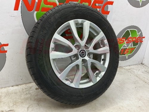 Nissan X-trail t32 17 inch Alloy wheel Yokohama 225/65/17 2014-2021