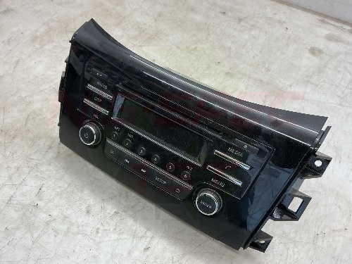 Nissan Navara NP300 Radio Unit 2019-2022