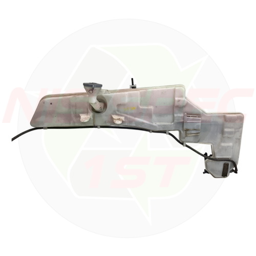 Nissan Navara NP300 Washer Bottle & Motor 2016-2022