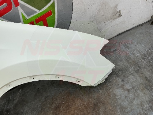 Nissan Qashqai J10 Drivers Wing In White 326 2010-2013
