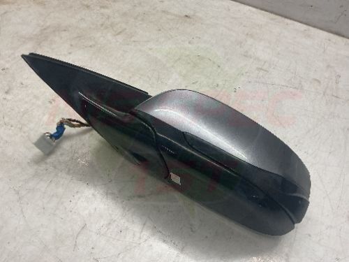 Infiniti Q30 Passengers Door Mirror In Metallic Gray KAD 2016-2019