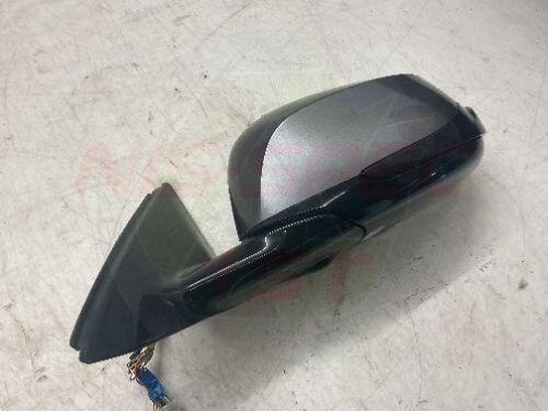 Infiniti Q30 Passengers Door Mirror In Metallic Gray KAD 2016-2019