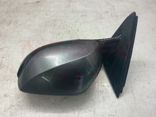 Infiniti Q30 Passengers Door Mirror In Metallic Gray KAD 2016-2019