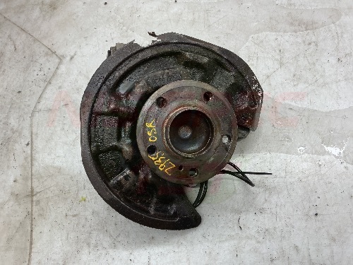 Mercedes A Class / Infiniti Q30 Drivers Rear Hub 2wd 2016-2019