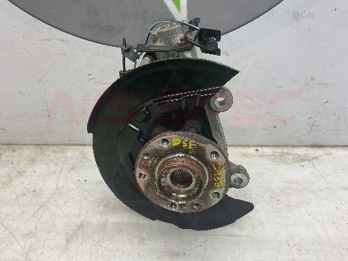 Nissan Qashqai J12 Drivers Side Front Hub 2021-2026