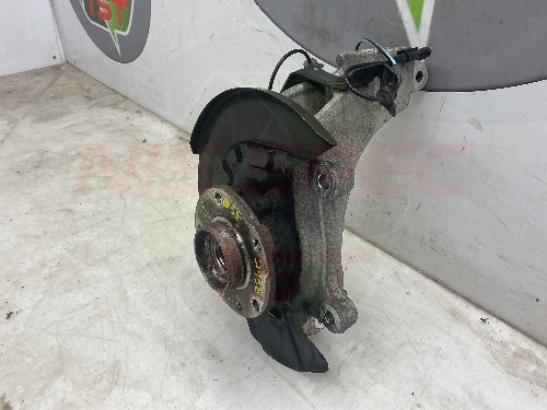Nissan Qashqai J12 Drivers Side Front Hub 2021-2026