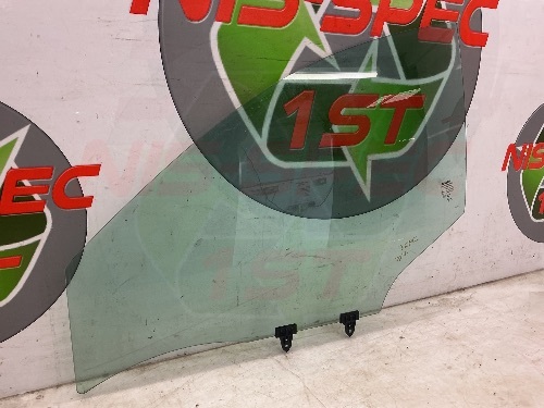 Nissan Qashqai J11 Passenger Front Door Glass 2017-2021
