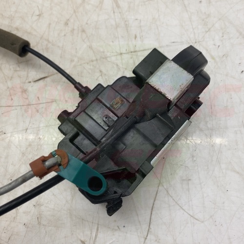 Nissan X-trail T32 Drivers Front Lock Mechanism 2014-2021