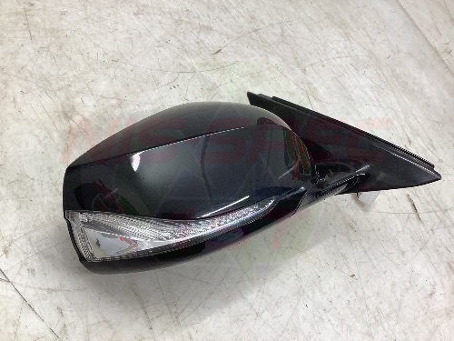 Infiniti QX30 /Q30 Driver Wing / Door Mirror 2016-2020
