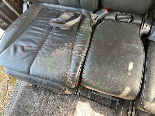 Nissan Elgrand 3.5 MK2 (E51) Set of Rear Seats 2002-2010