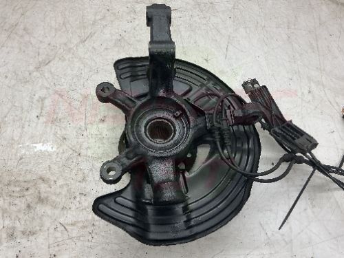 Infiniti Q30 1.6 Manual Drivers Front Hub 2016-2020