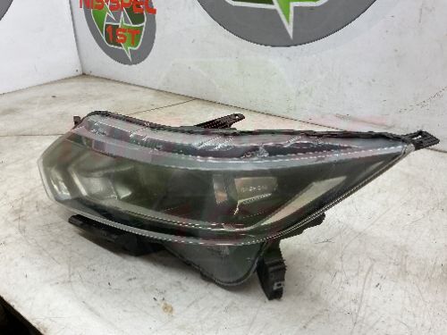 Nissan Qashqai J11 Passenger Headlight 2017-2021